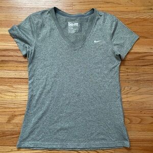 2 Nike dri-fit tees